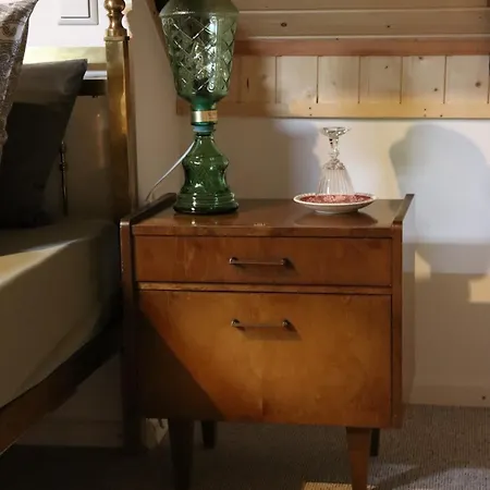 Altes Haeusle Am Waschbach-weinstock